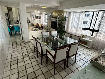 Apartamento a venda em Casa Amarela com 3 quartos