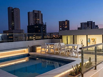 Cobertura Triplex 5 Dorms para Venda no Boa Viagem, Recife