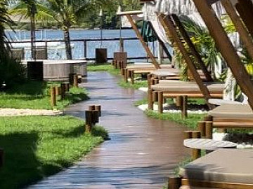 Flat 1 dormit�rio para Venda na Praia dos Carneiros beira ma