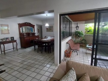 Apartamento de 4 quartos em Parnamirim