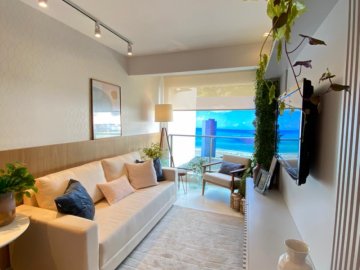 Edf Candeias Prince Beach Home