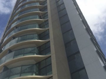Edf. Allure�s Village